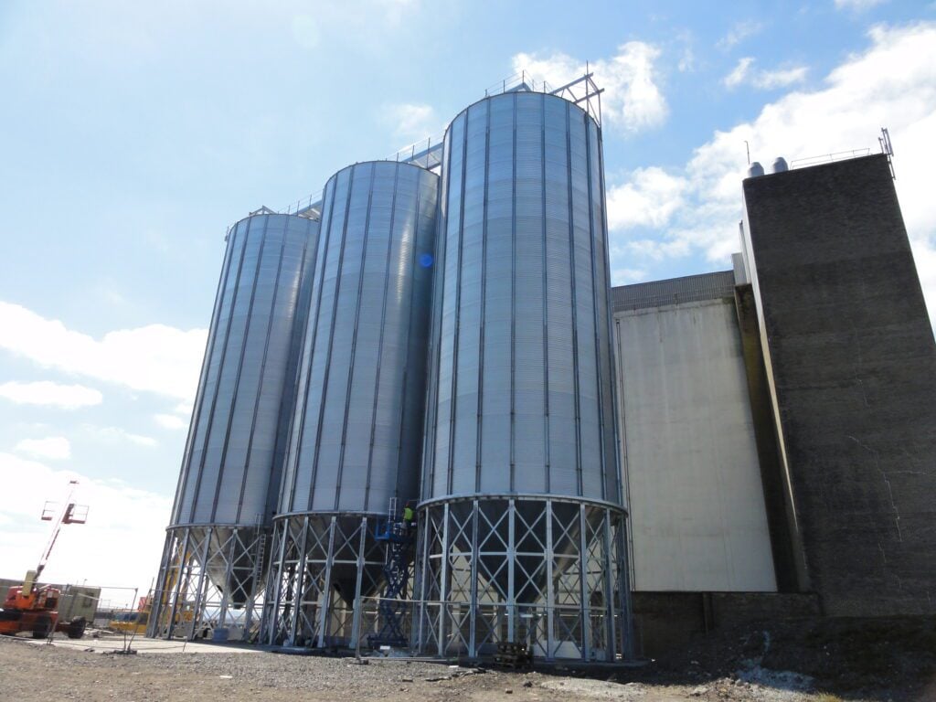 Brice-Baker Silo Refurbish a Farm Silo